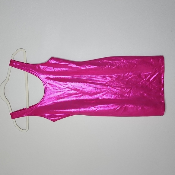 Forever 21 Dresses & Skirts - Forever 21 pink metallic  mini dress size Medium